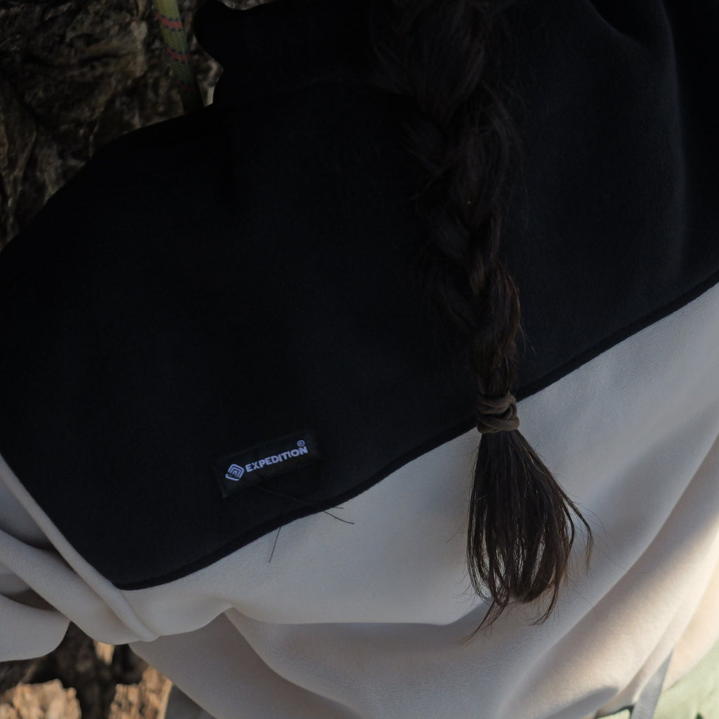 Fleece Térmica Unissex — detalhe das costas com logo Expedition