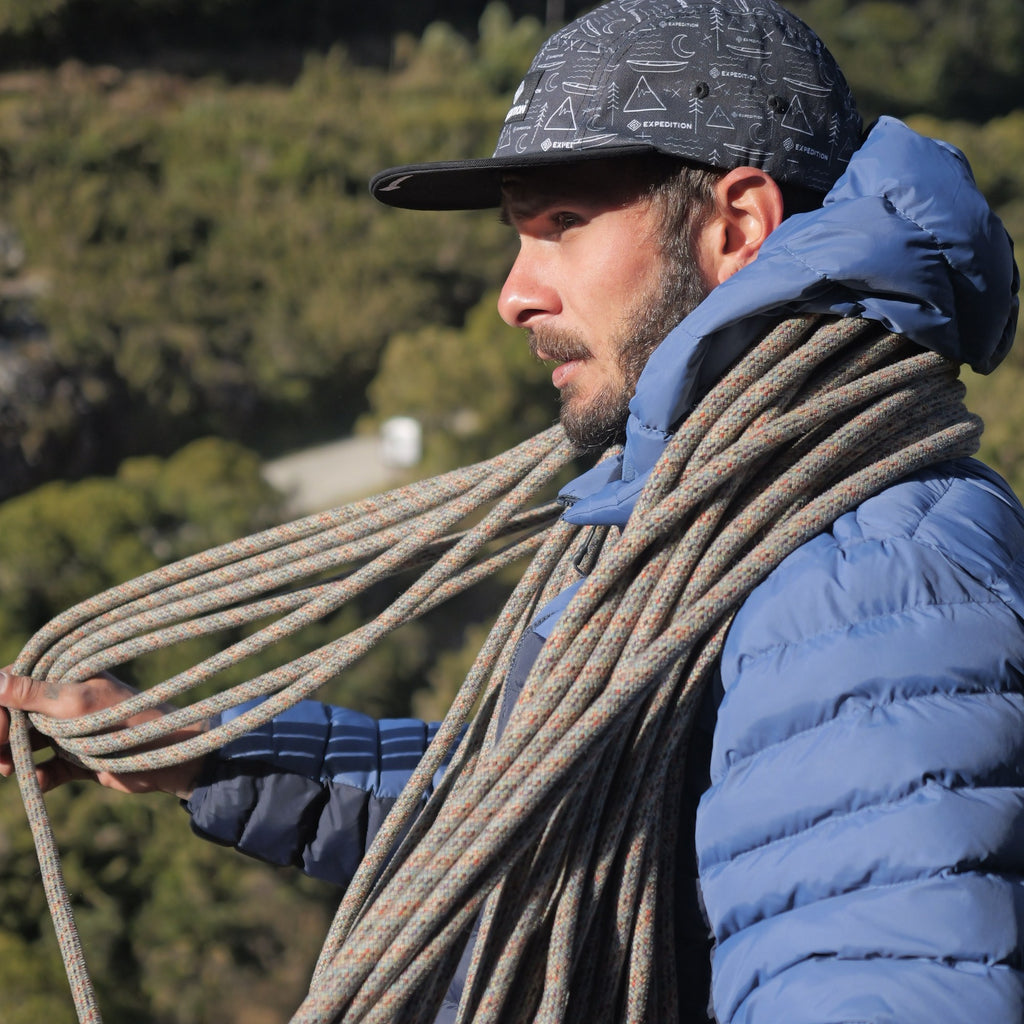 Jaqueta Puff Térmica — com corda no ombro, pronto para o ascenso